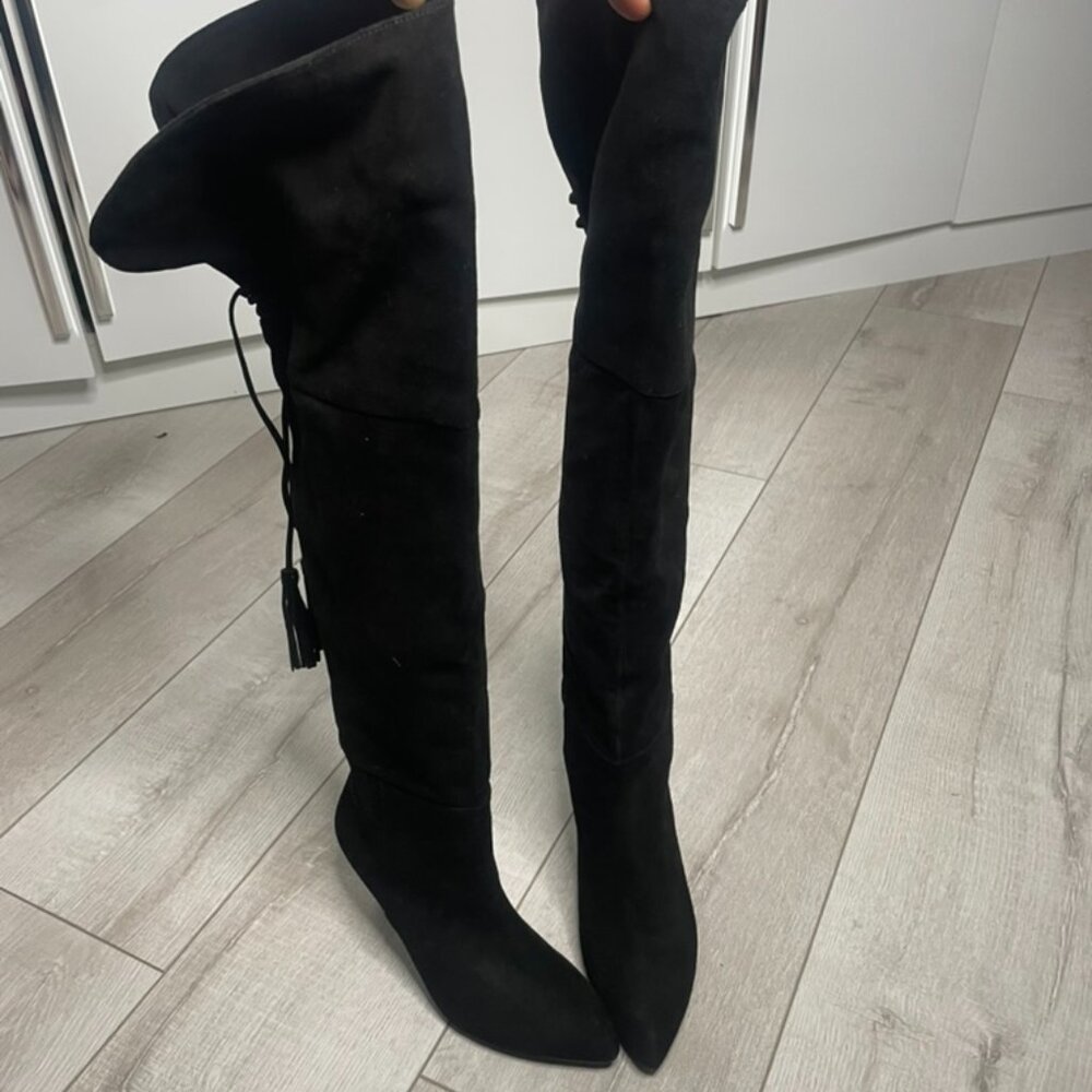 🔥 Nine West Black Over-the-Knee Boots – Size 6M | Sleek, Chic & Confident 🔥